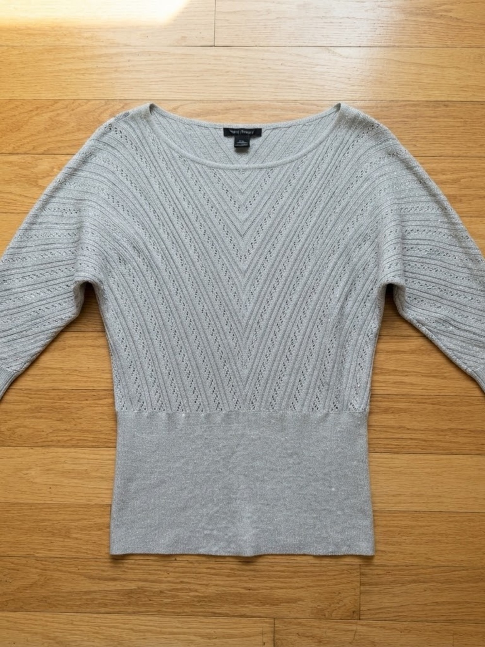 White House Black Market Women's Light Gray Pointelle Scoop Neck Sweater